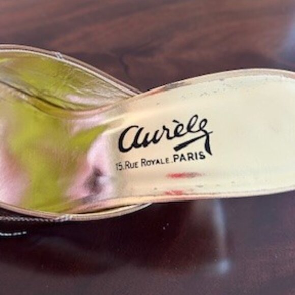 Aurele Rue Royale Paris Gold Heels - Size 6.5 - Picture 5 of 5